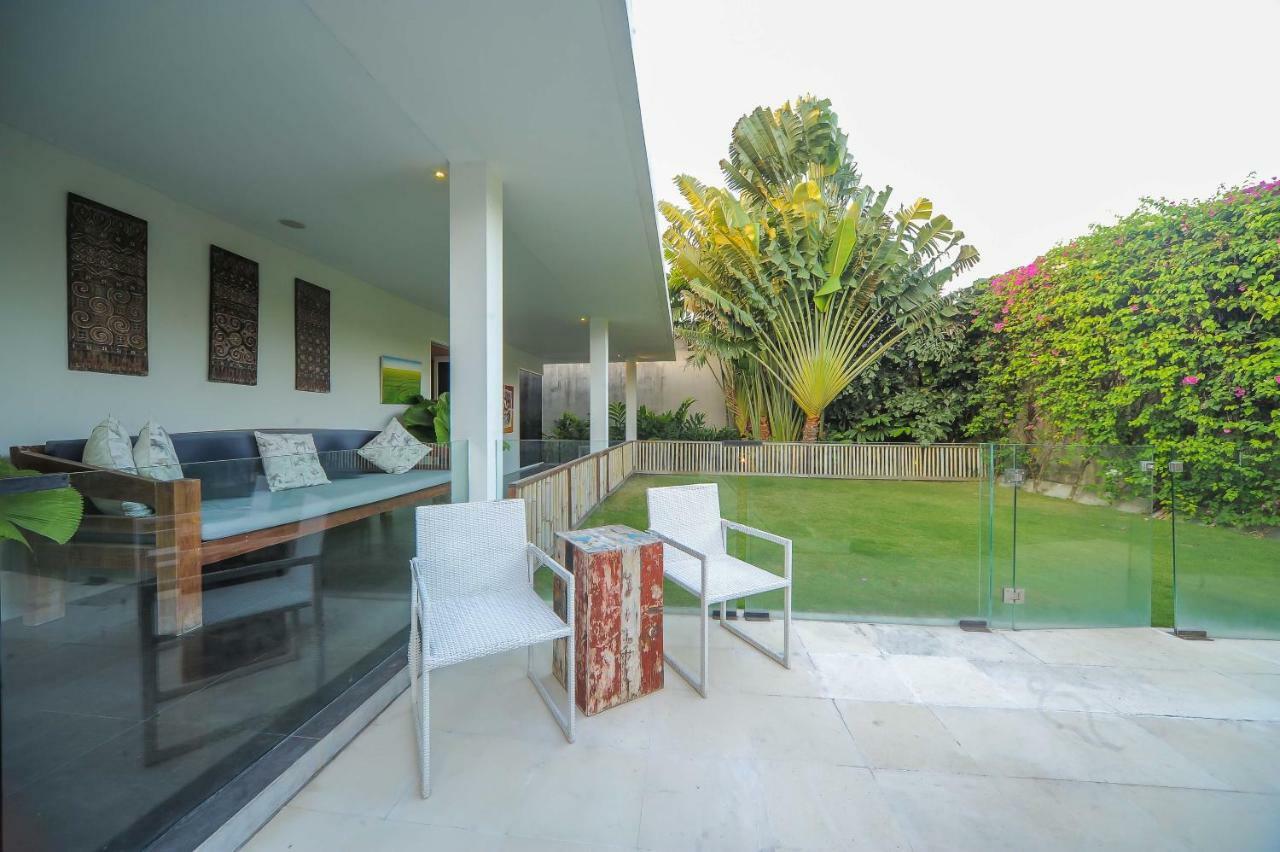 Casa Priya Petitenget Seminyak Exterior foto